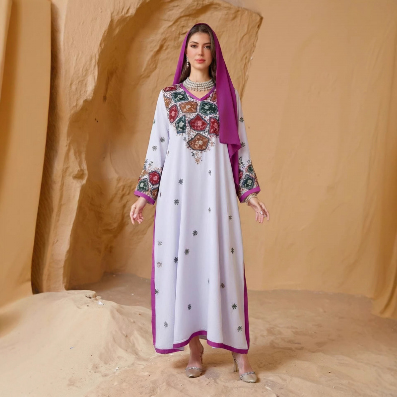 Winter Clothing Dubai - Ad251116 Nuovo Abito Lungo Ricamato da