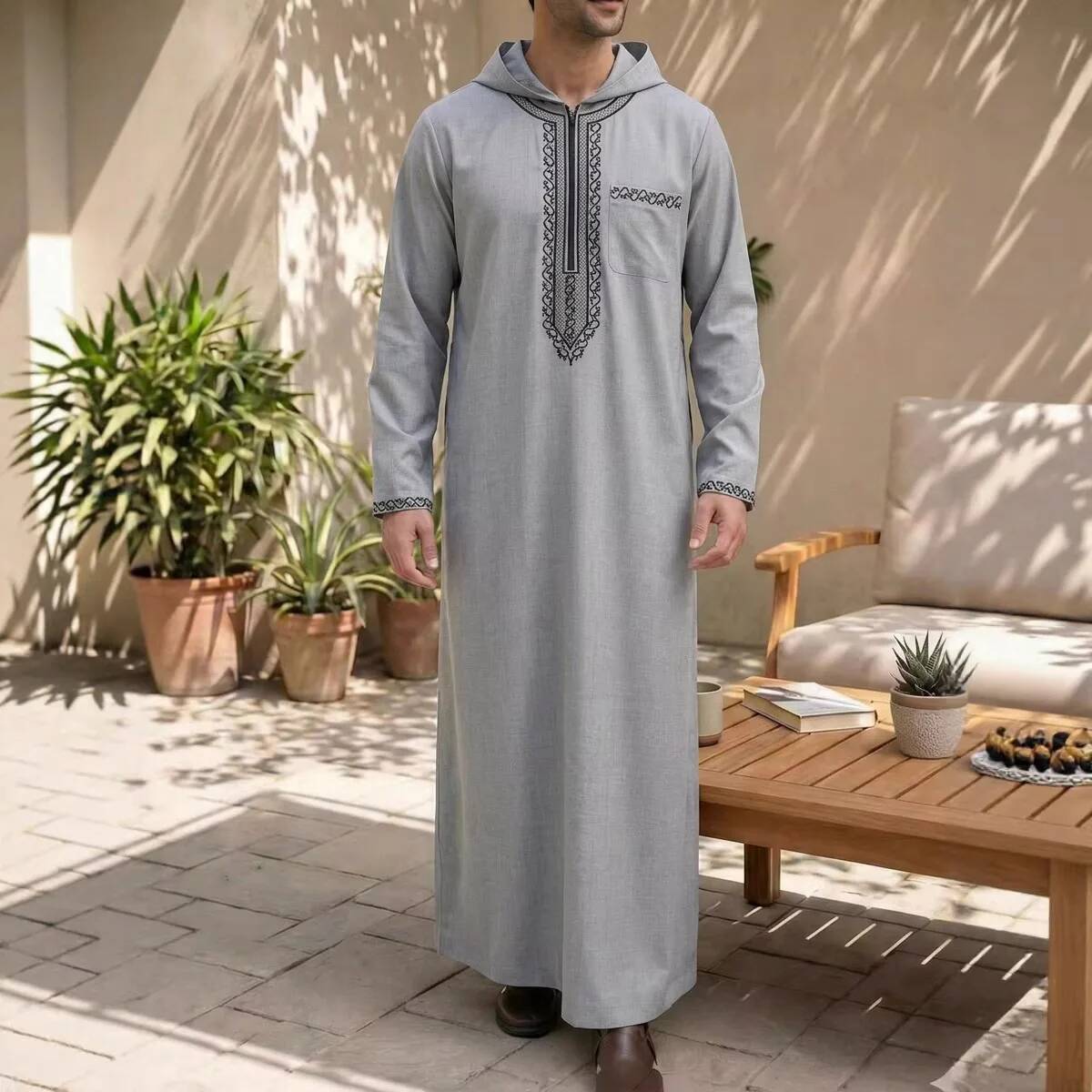 Winter Clothing Dubai - Abito Lungo Elegante da Uomo Ricamato
