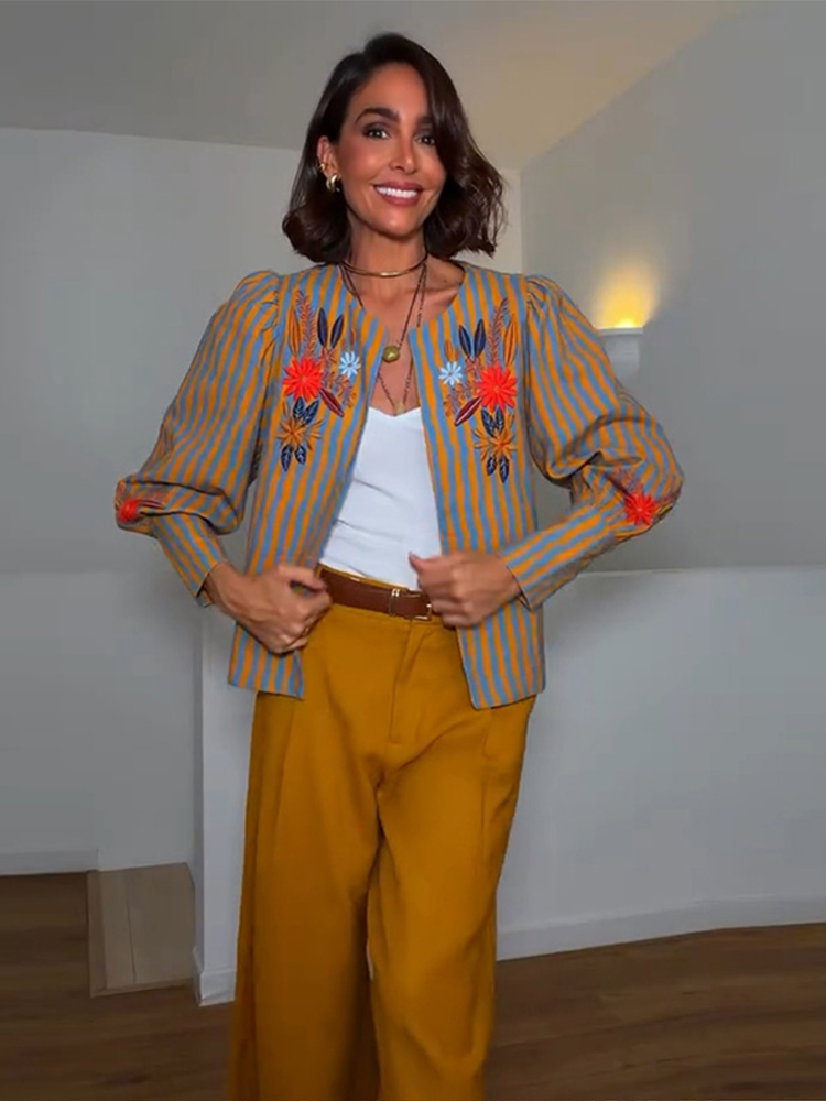Winter Clothing For - Giacca Ricamata a Righe con Fiori
