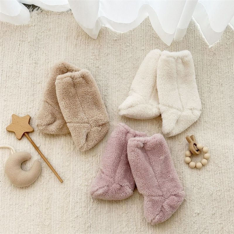 Caldi calzini invernali per ba - Winter Clothing Newborn recensione e prezzo