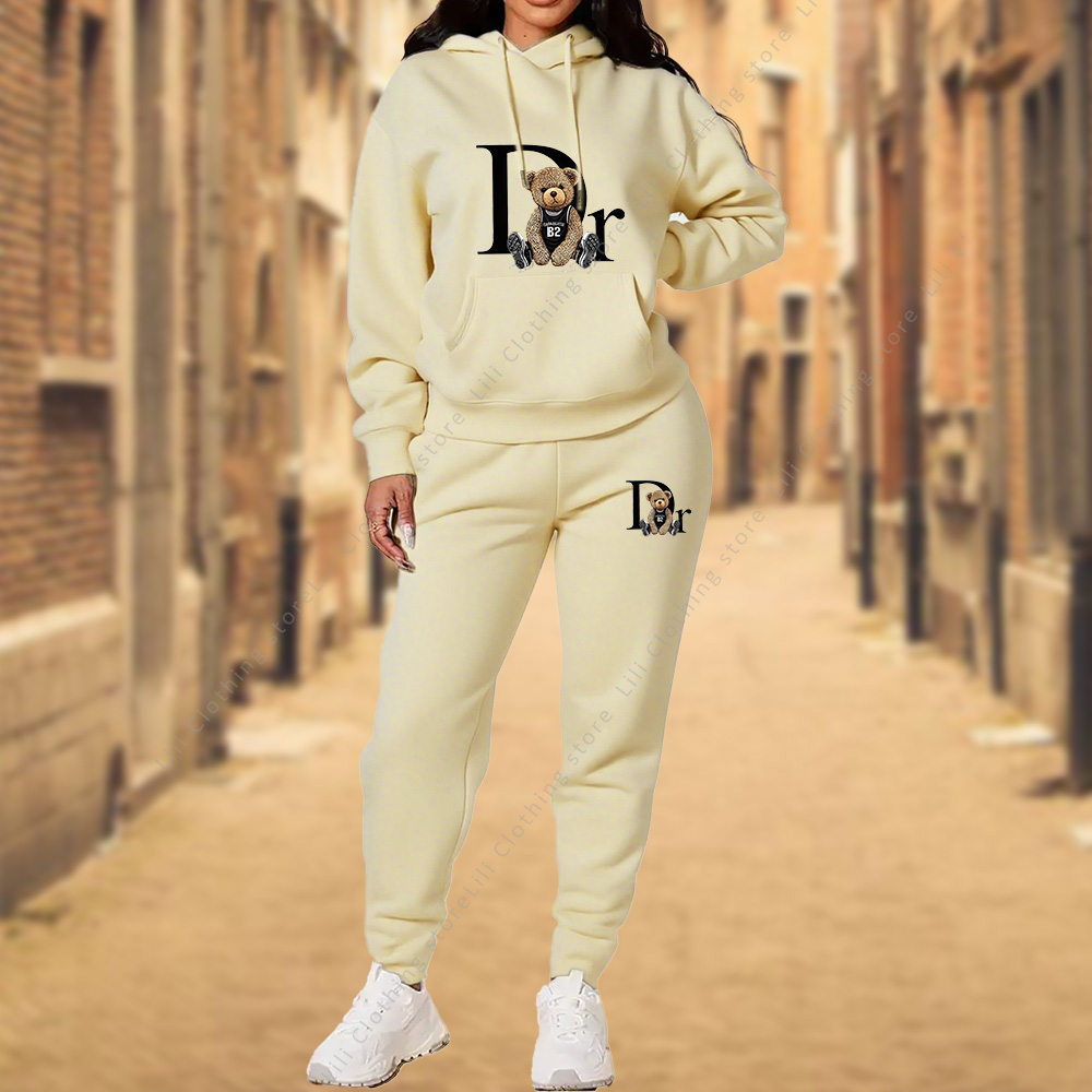 Tuta da donna Abiti firmati es - Winter Wear Clothes recensione e prezzo